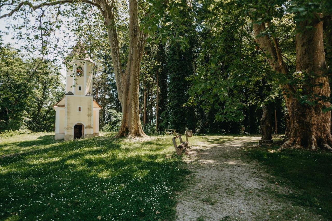 Mokrice Castle Estate Hotell Obrezje Exteriör bild