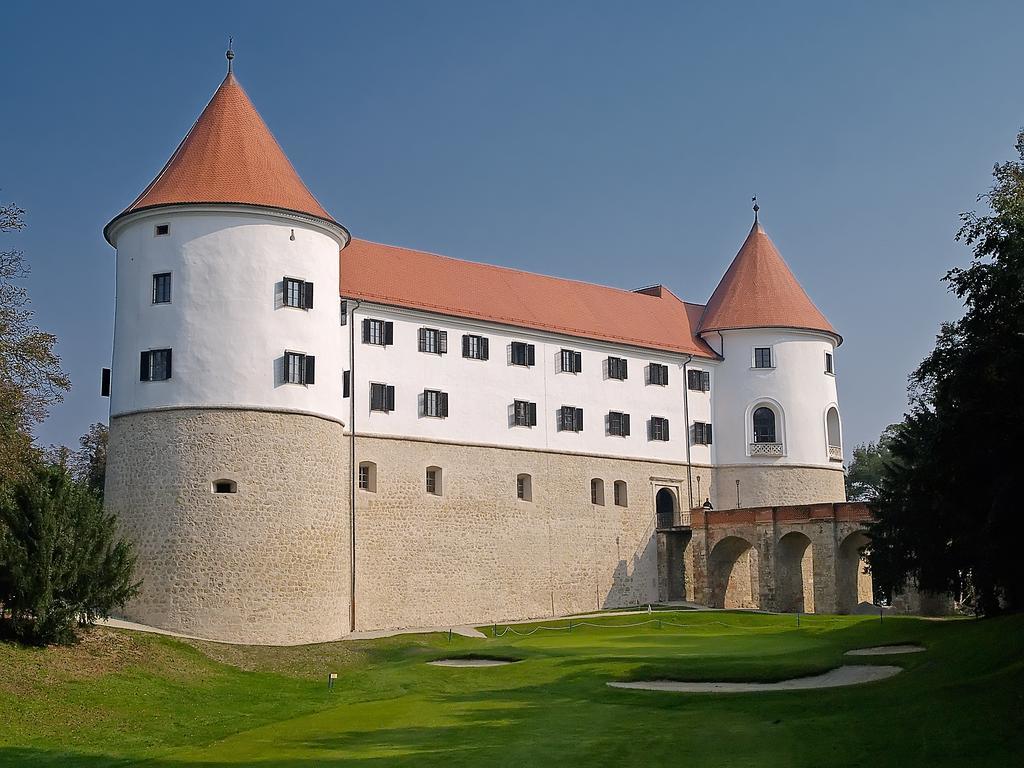 Mokrice Castle Estate Hotell Obrezje Exteriör bild